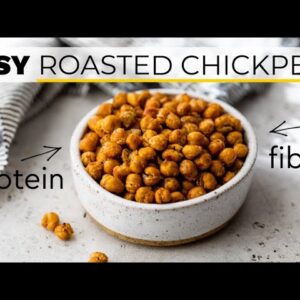 CRUNCHY AND DELICIOUS ROASTED CHICKPEAS | healthy snack hack!